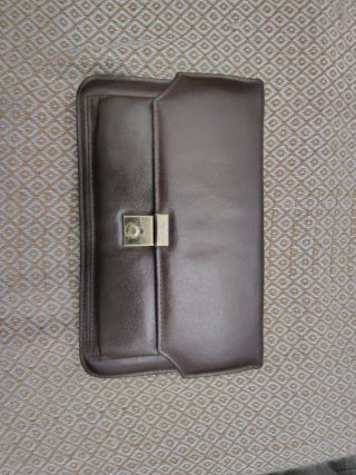 Cartera portadocumentos marrón