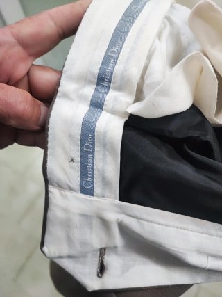 Traje Christian Dior T.52 Beige/Gris SIN ESTRENAR