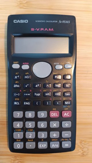 Calculadora Científica Casio fx-95MS