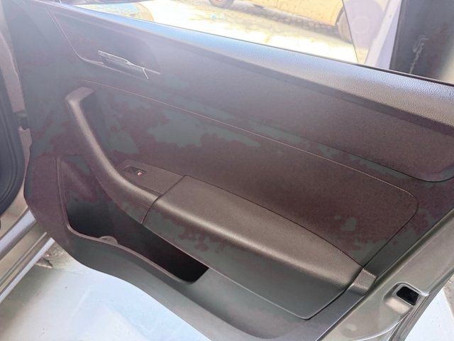 SEAT Toledo 1.6 tdi 105 ( 87.000 kms ) Veryficado