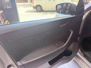 SEAT Toledo 1.6 tdi 105 ( 87.000 kms ) Veryficado