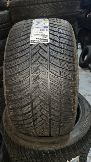 295/35 R19 104V XL Bridgestone Blizzak
