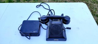 Teléfono antiguo de manivela Ericsson