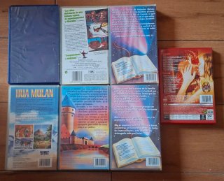 Colección 12 Cintas VHS Películas Varias y 1 DVD.
