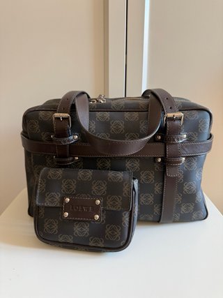 Bolso Loewe Anagram Vintage en perfecto estado