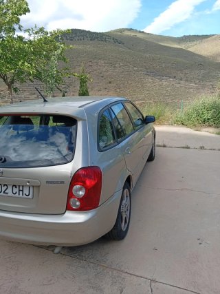 Mazda 323 2003