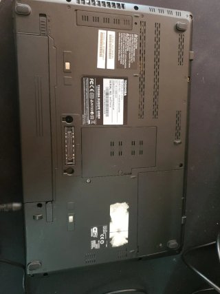 Toshiba Tecra i3 4GB RAM 500GB HDD 15.6