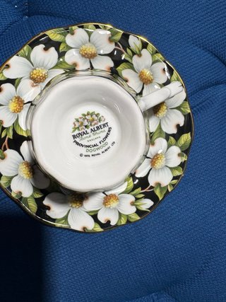 Royal Albert 6 provincil flowers
