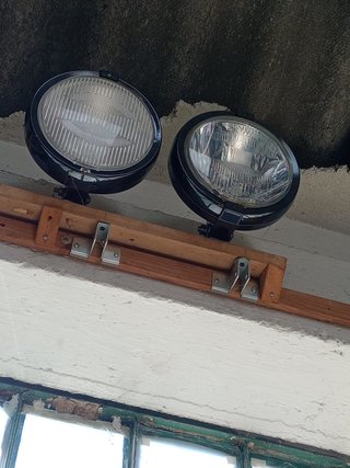 Faros HELLA 2000 RALLYE con tapas