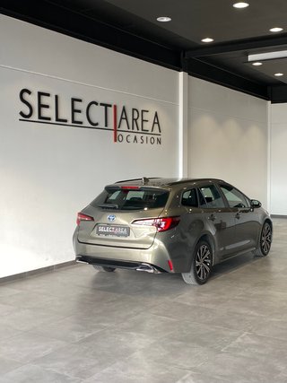 Toyota Corolla 140h Touring Sport business - 2024