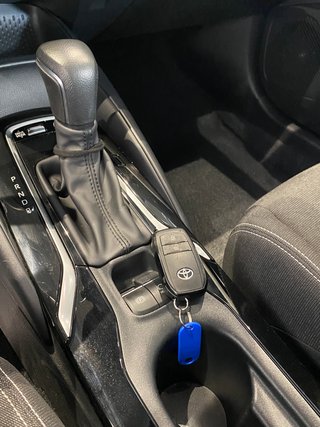 Toyota Corolla 140h Touring Sport business - 2024