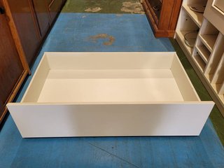 BAJO CAMA BLANCO / IKEA
