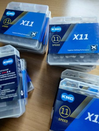 Pack 4 Cadenas KMC 11v