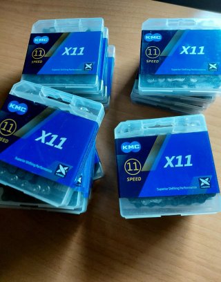 Pack 4 Cadenas KMC 11v