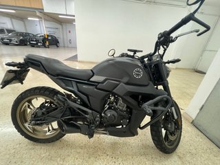 Zontes G1 125 - Moto Naked Negra 2023