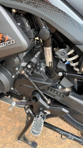 KTM 899 Adventure 2023- Estado impecable
