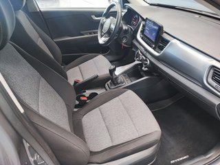 Kia Stonic 1.0 T-GDi 74kW (100CV) MHEV iMT Concept