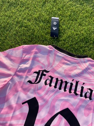 Camiseta Fútbol DellaFuente #10 Edición Familia