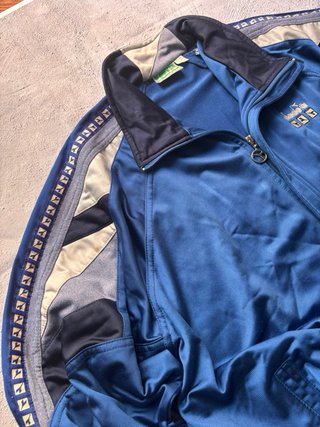 Chaqueta Diadora Vintage Azul y Gris
