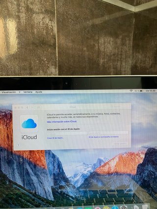 MacBook Pro 8GB RAM / 250GB SSD