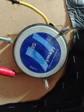 Bandeja de altavoces