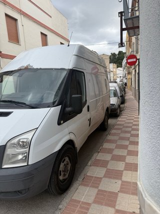 Ford Transit 2011