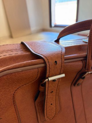 Maleta de cuero vintage