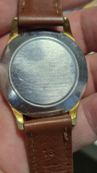 Reloj MARVIN