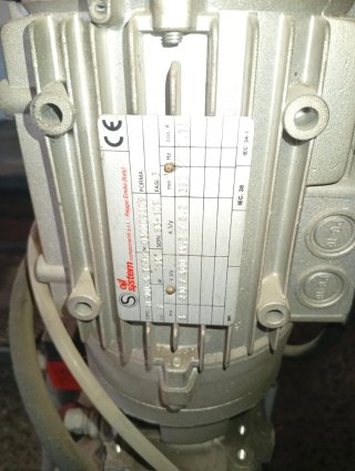 Elevador marca CASCOS de 4 columnas y 4000 kg