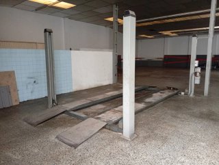 Elevador marca CASCOS de 4 columnas y 4000 kg