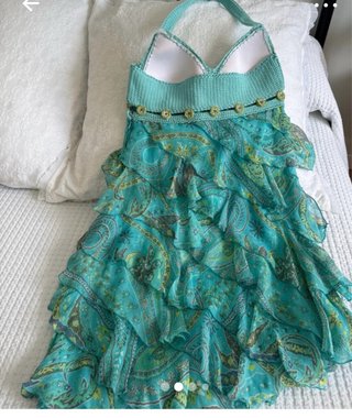 Vestido fiesta con talle de croché hecho a mano