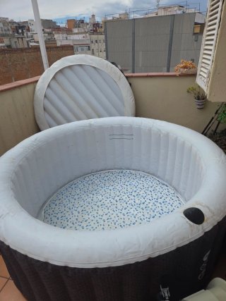 Spa Hinchable Bestway Lay-Z 180, 4P , 120 chorros