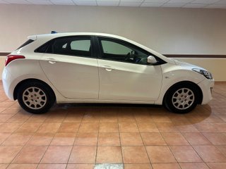 Hyundai i30 2013