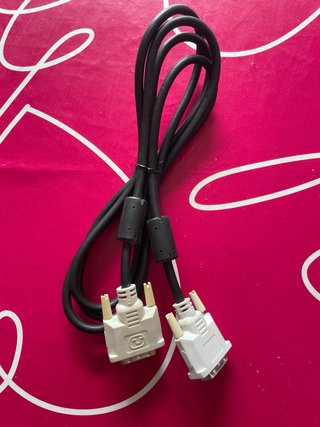 Adattatore Apple DVI a VGA + Cavo DVI a DVI