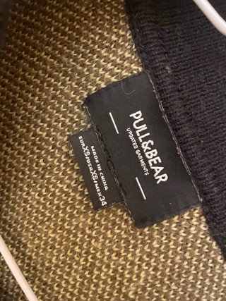 Jersey Pull and Bear rayas beige y verde ancho