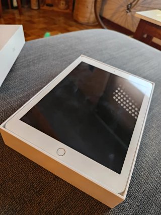 Apple iPad 6 Plata