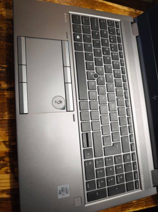 HP ZBook 15 G7 i7 / 32GB RAM Precio Negociable