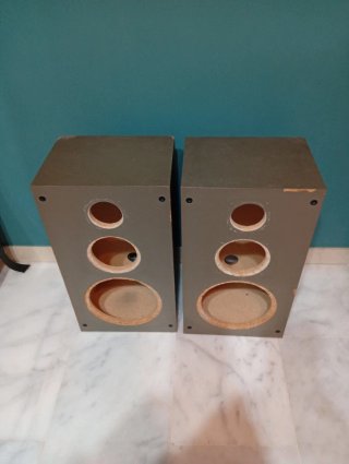 Cajas Bafles Vacías Altavoces diferentes tamaños.