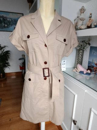 Vestido estilo safari Fórmula Joven