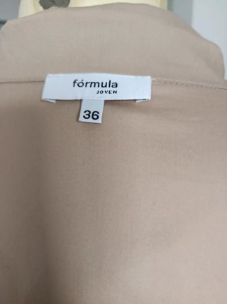 Vestido estilo safari Fórmula Joven