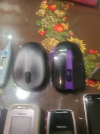 Lote móviles y accesorios