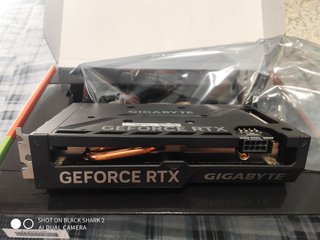 Tarjeta Gráfica Gigabyte RTX 4060 OC 8G