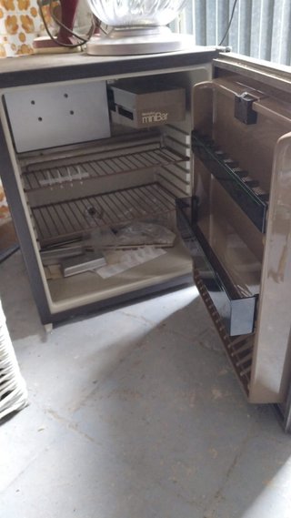 Nevera minibar sin usar