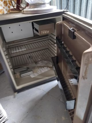 Nevera minibar sin usar