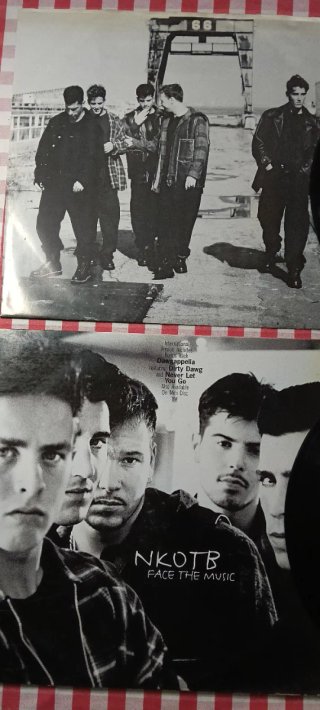 Vinilos, discos,CDs ,juegos , Colecciones y Mas...