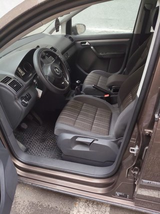 Volkswagen Touran 2012