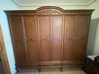 Dormitorio completo clásico madera maciza