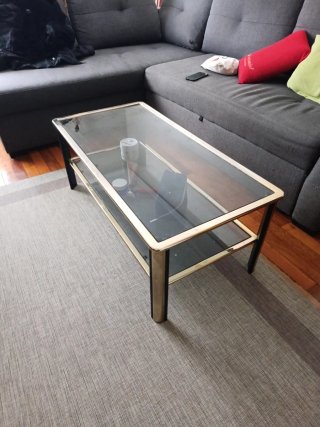Mesa de centro de cristal y metal