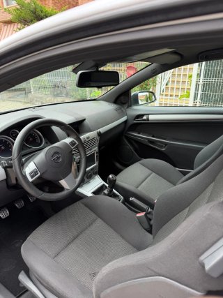 Opel Astra 2008