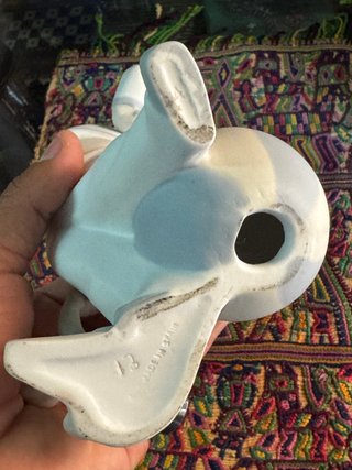 Figura porcelana niña con muñeco